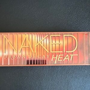 Urban Decay Naked Heat Palette — Copper & Burnt Orange Hues